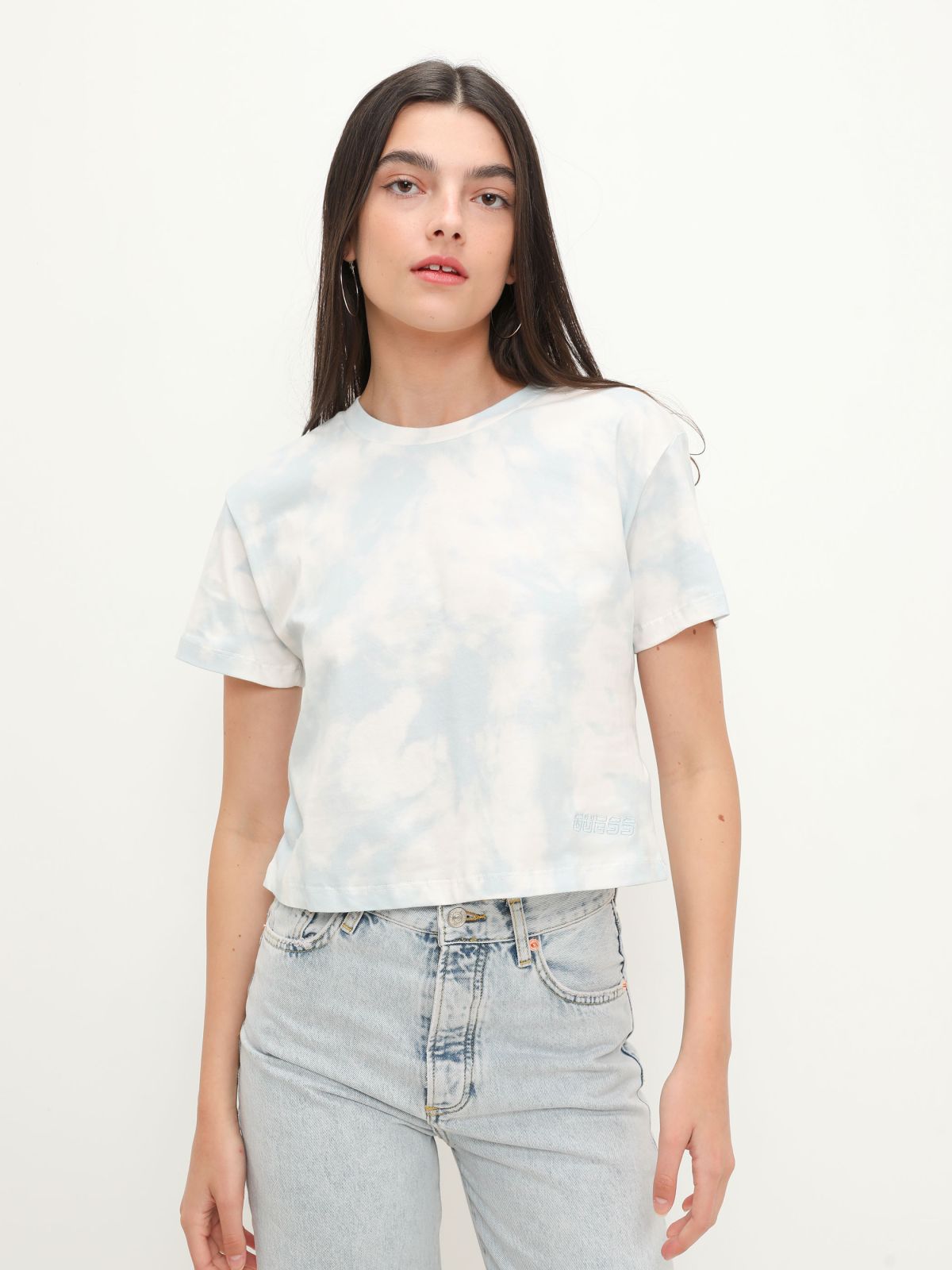  CROP T-SHIRT MARBLE של GUESS