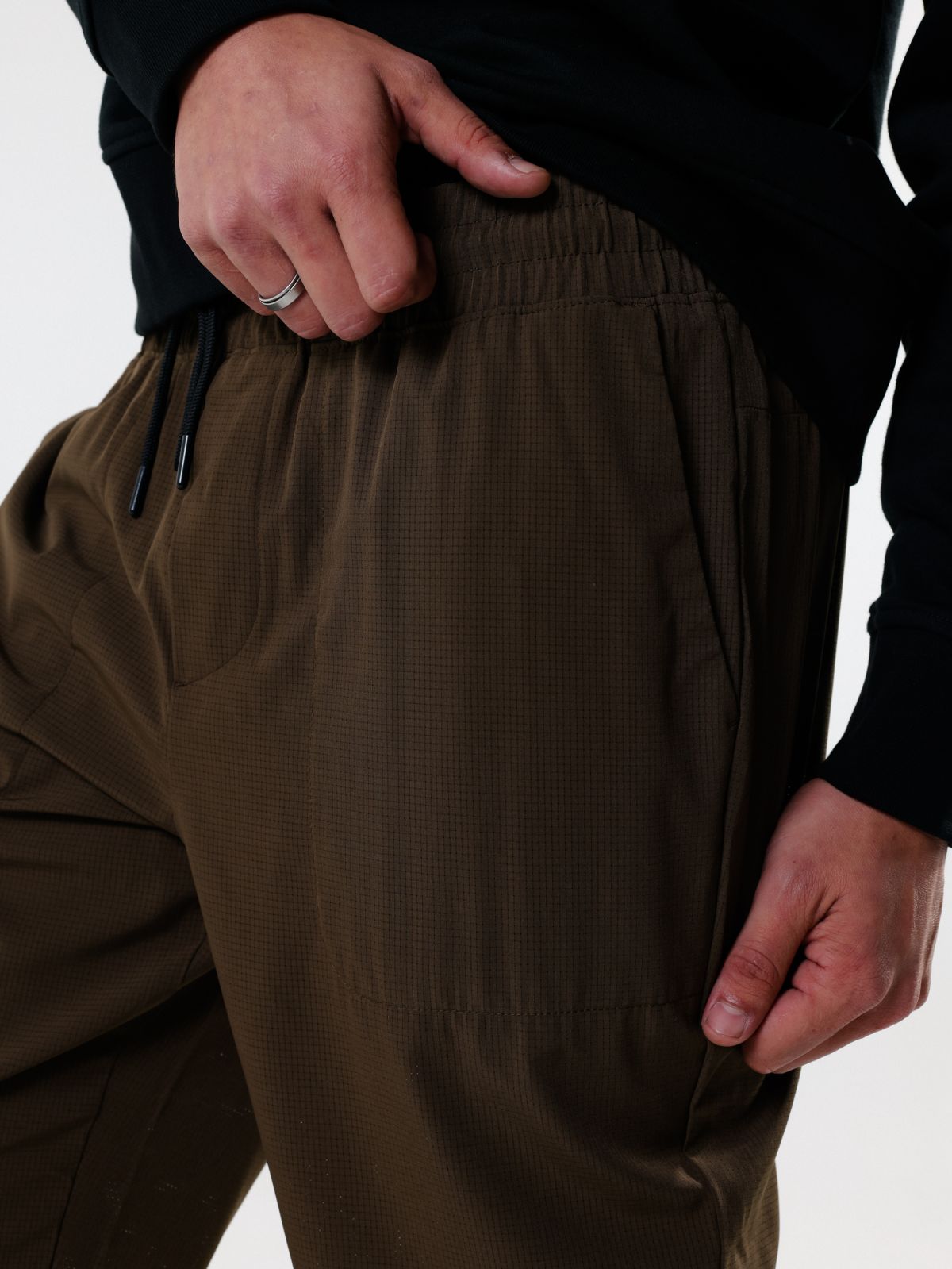  מכנסיים ארוכים בהדפס משבצות של BANANA REPUBLIC