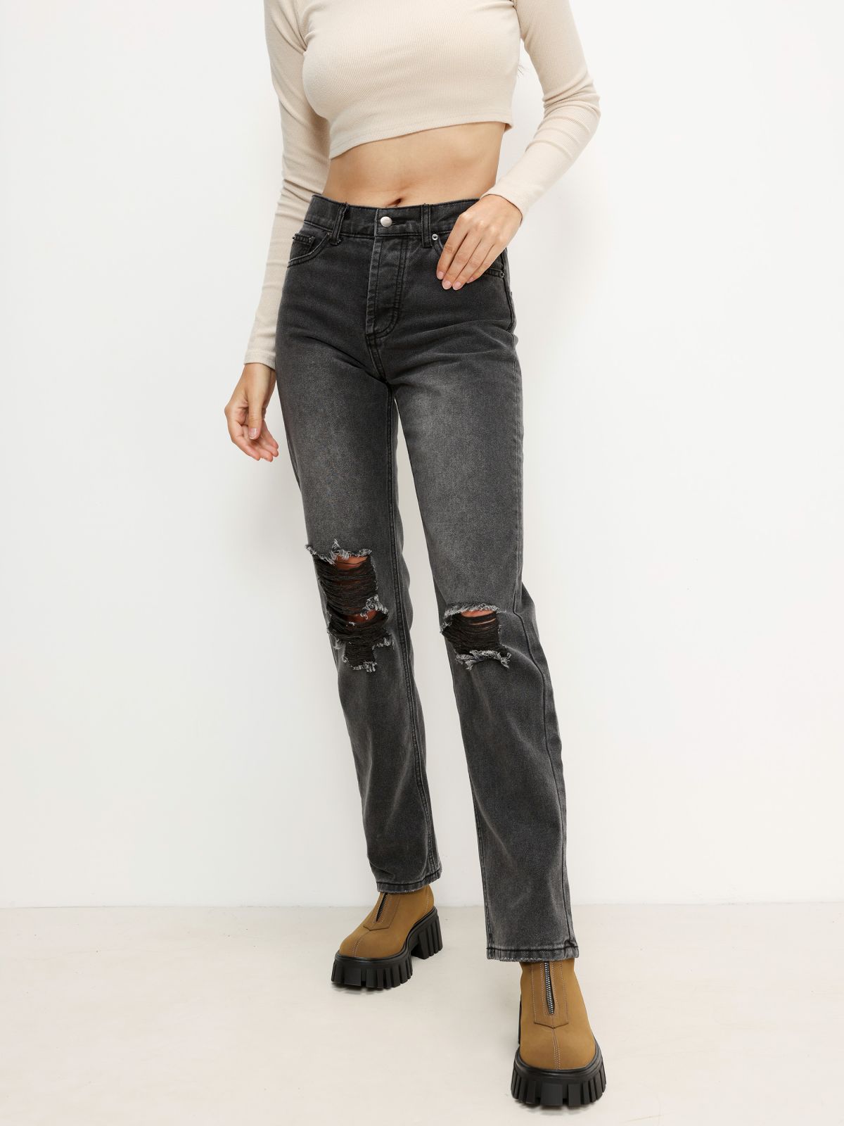  ג'ינס ישר עם קרעים של TERMINAL X