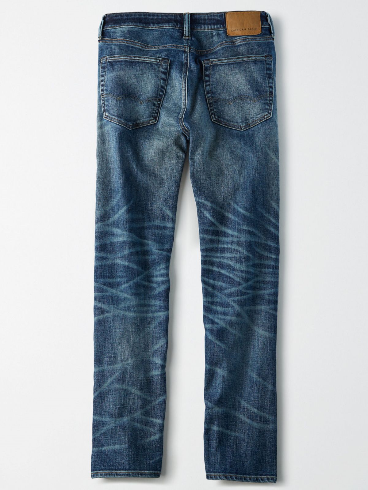  ג'ינס בגזרת Slim של AMERICAN EAGLE