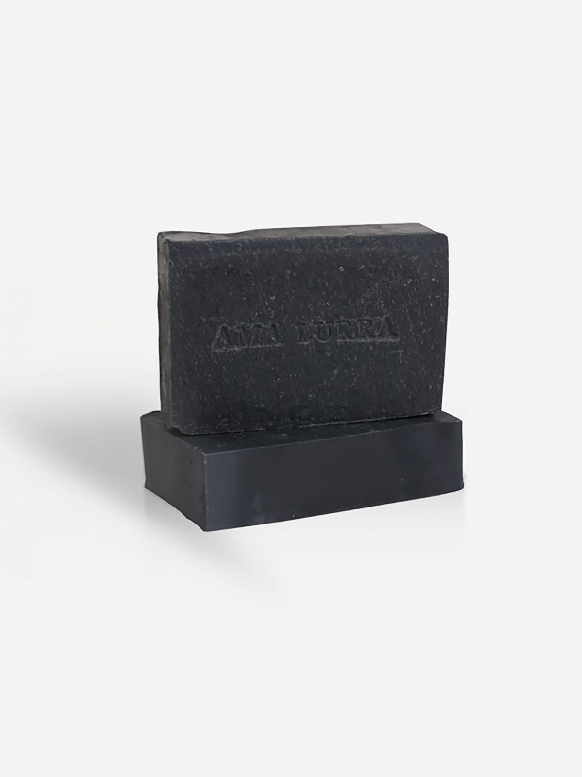  סבון טבעי פחם שחור לניקוי עמוק Natural Black Charcoal Soap של AMA LURRA