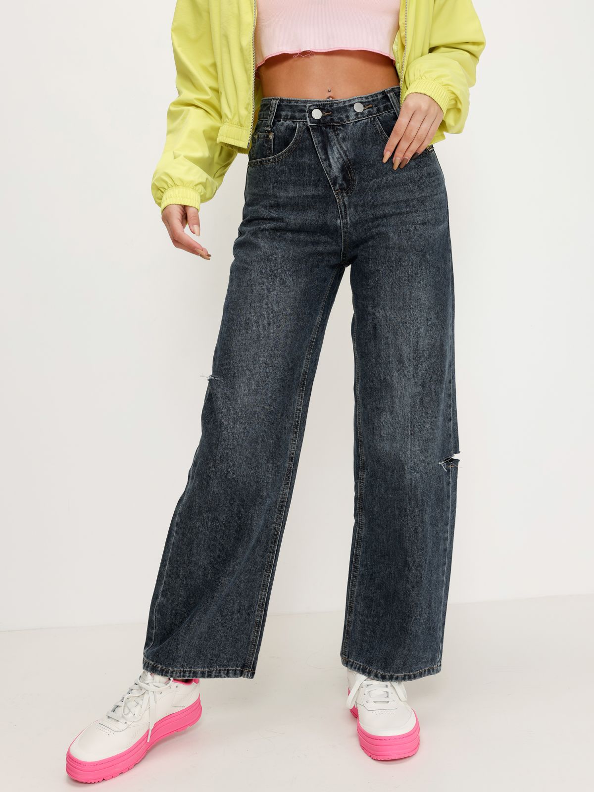  ג'ינס ארוך בשילוב קרעים של QUESTION MARK