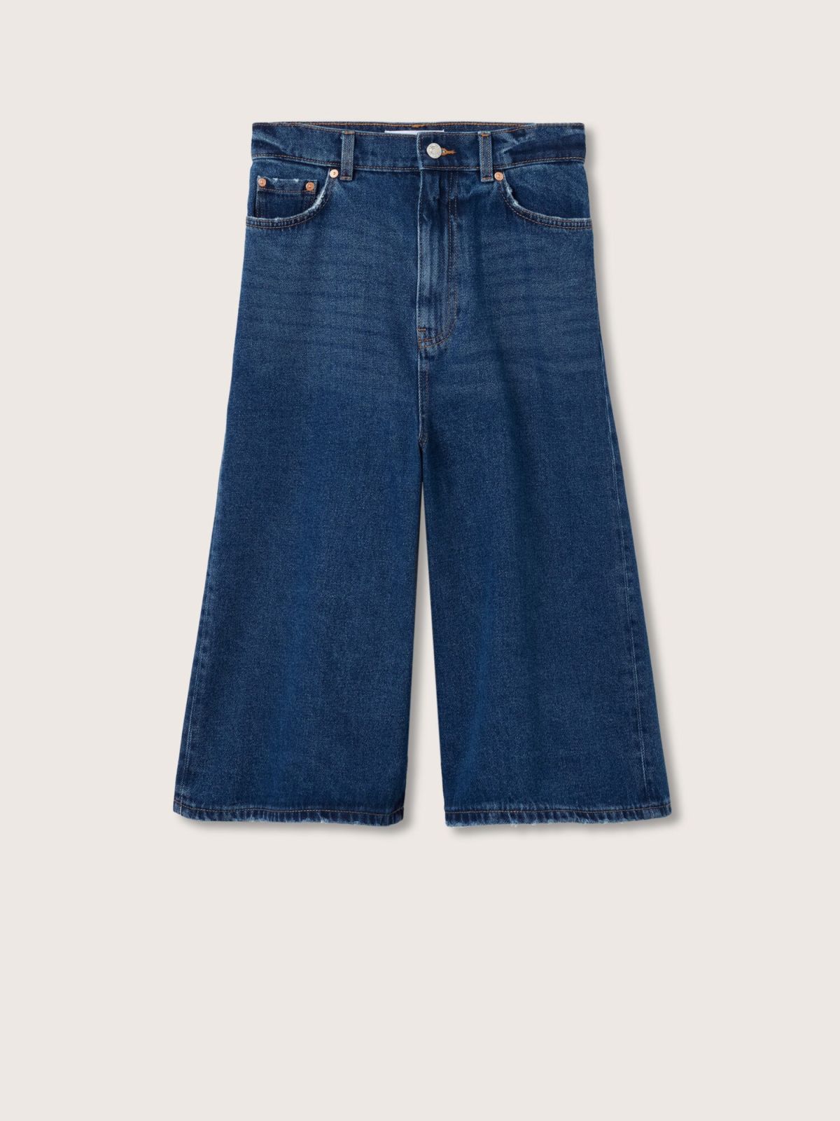  ג'ינס בסגנון ברמודה של MANGO