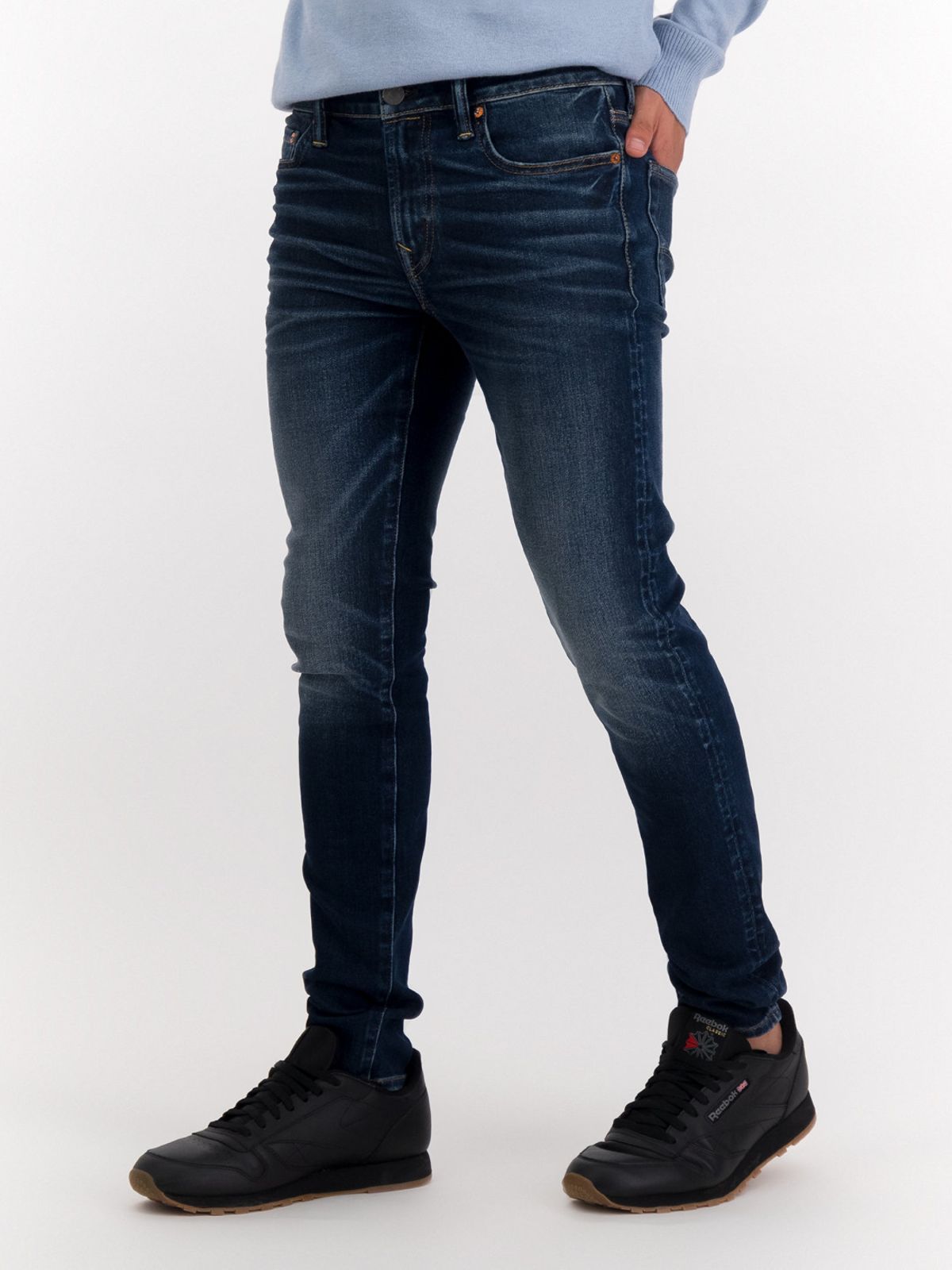  ג'ינס ווש בגזרת SKINNY של AMERICAN EAGLE