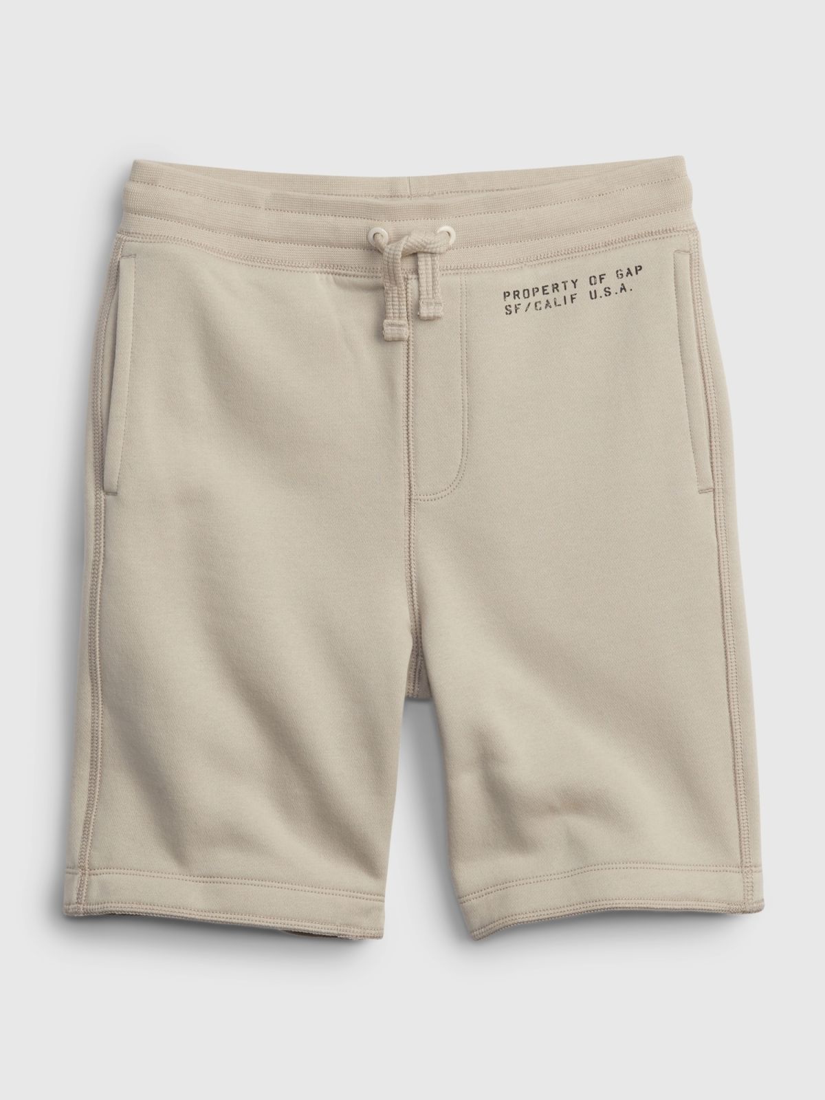  מכנסי טרנינג קצרים עם לוגו / בנים של GAP