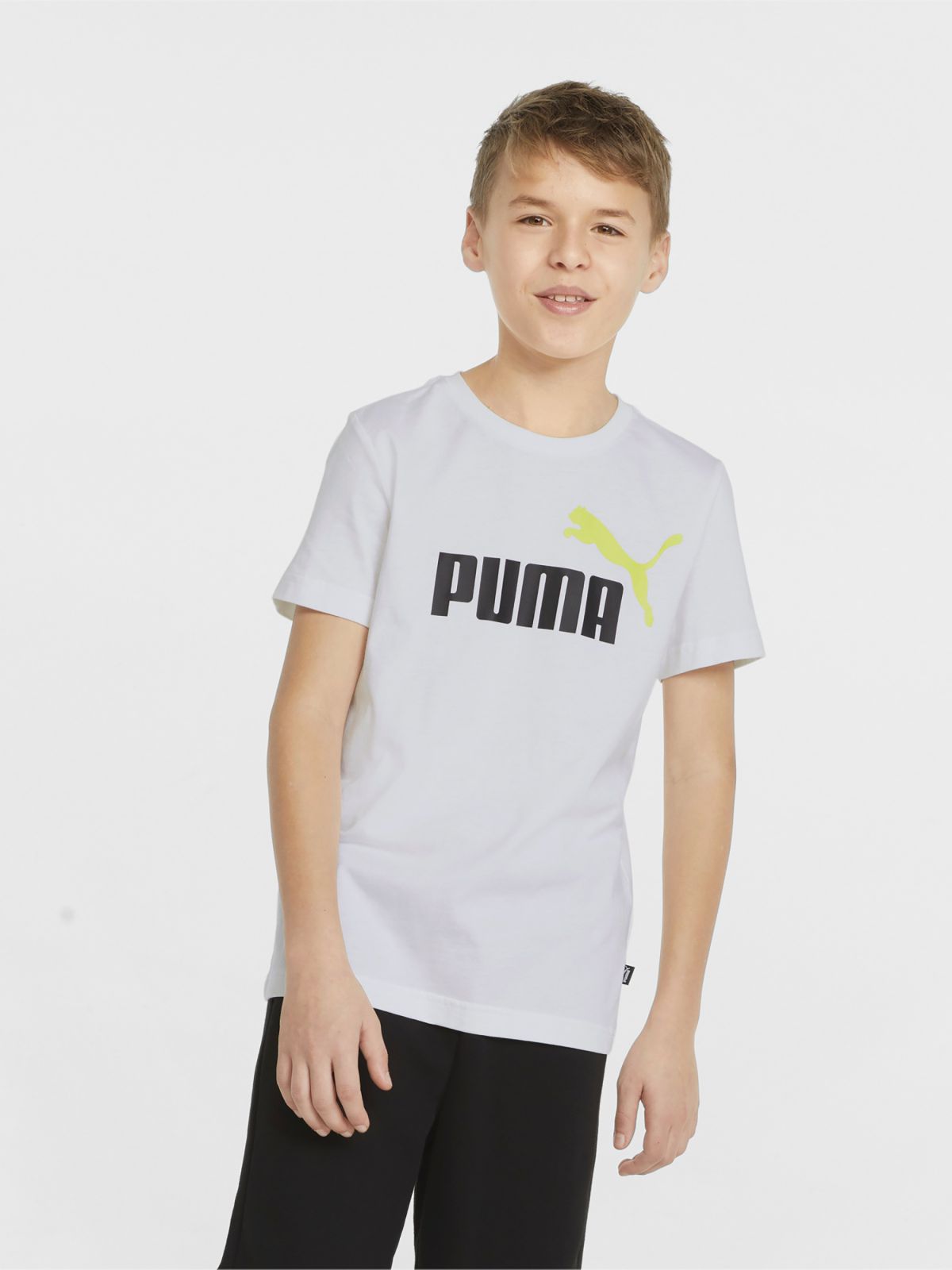  סט טי שירט ומכנסיים לוגו של PUMA