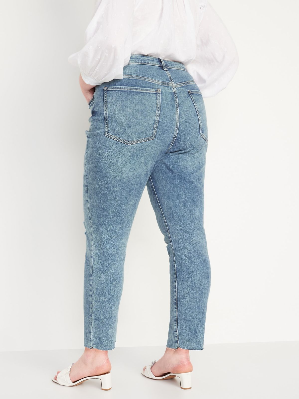  ג'ינס בגזרת סקיני של OLD NAVY