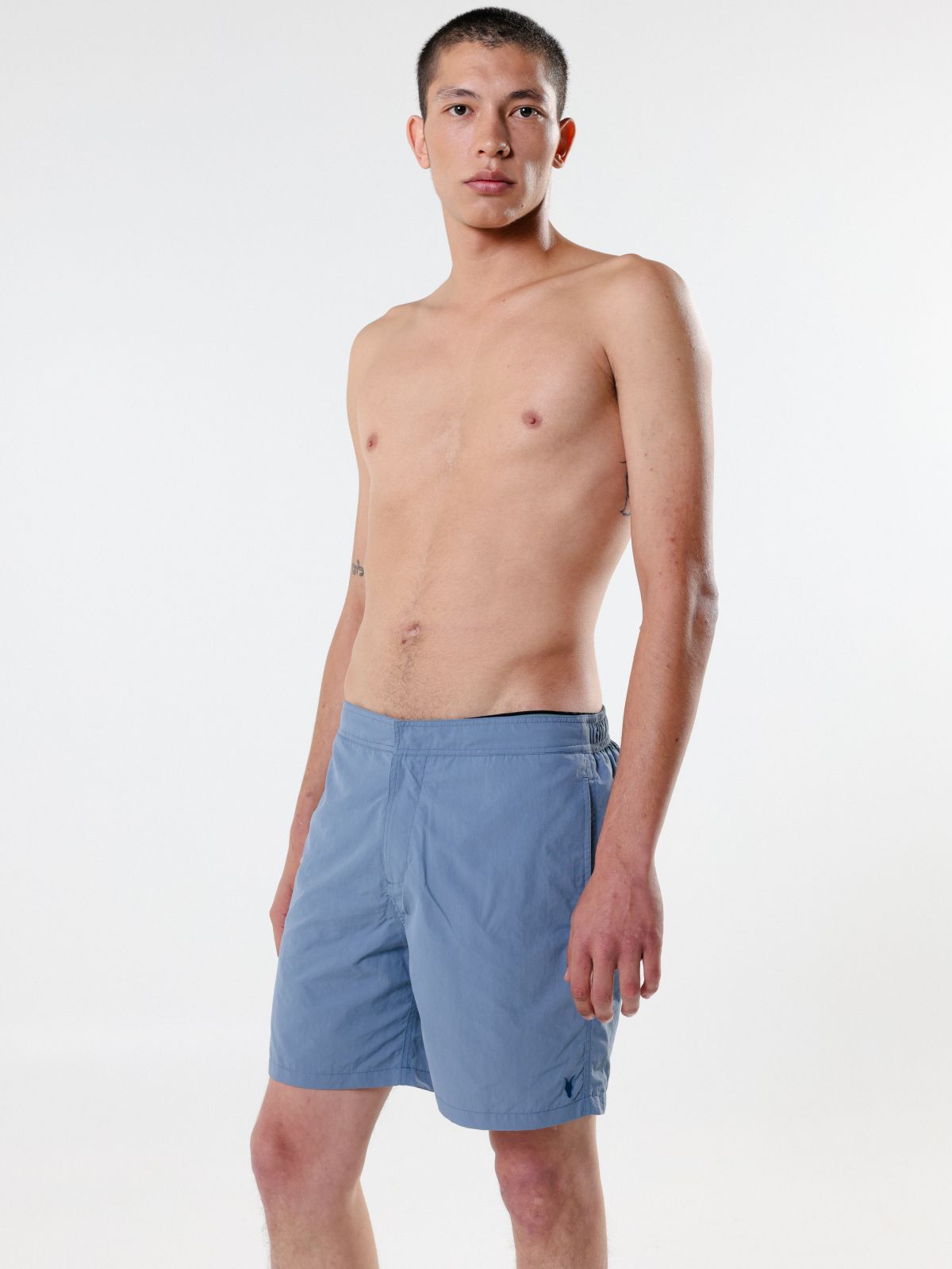 WARDEN SHORTS מכנסי בגד ים עם רקמת לוגו של ALL SAINTS