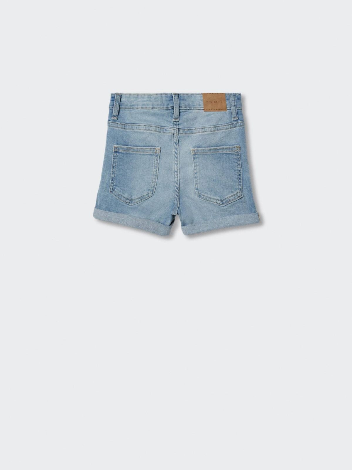  ג'ינס קצר בסיומת קיפול של MANGO
