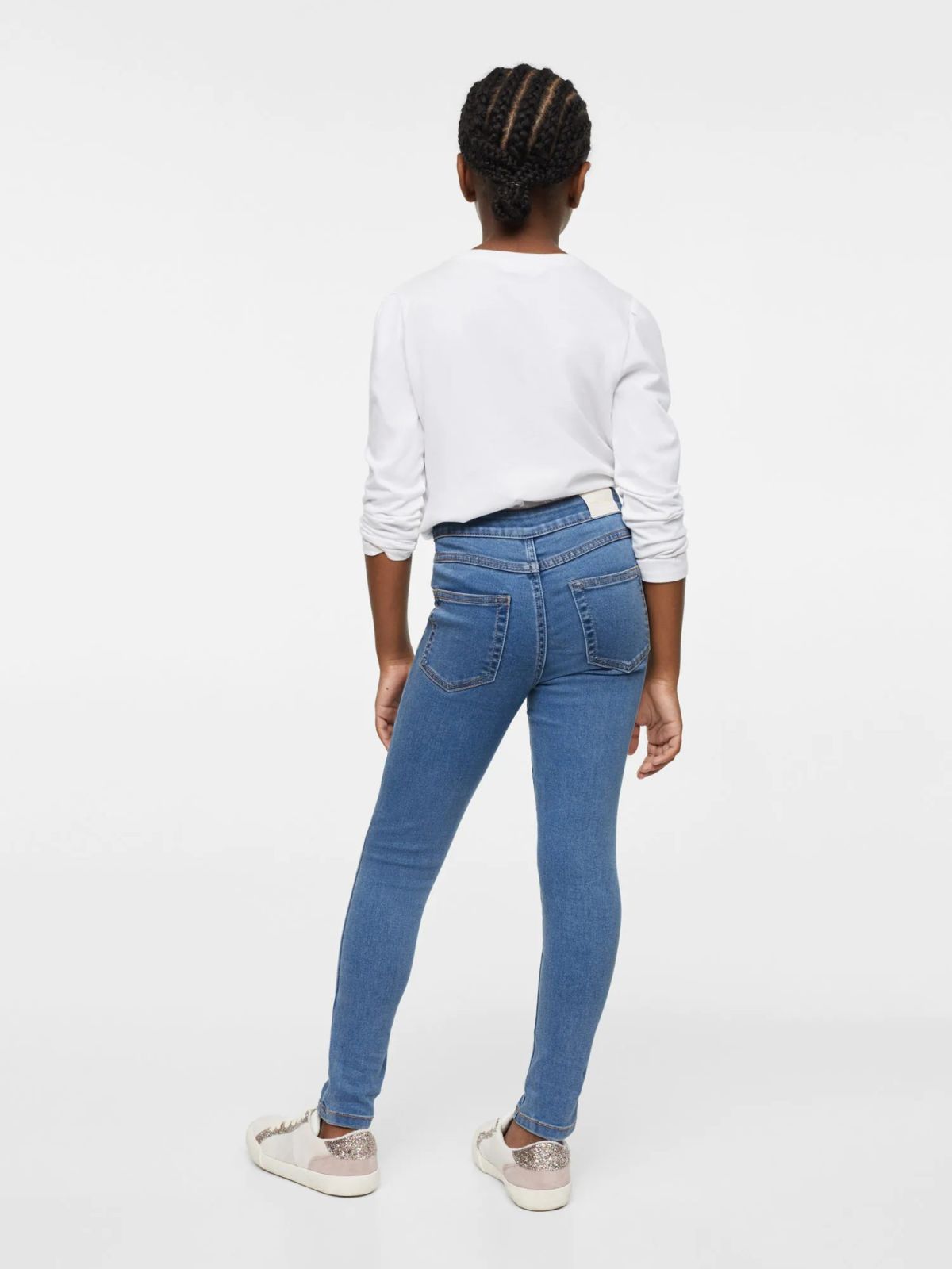 ג'ינס סקיני ארוך SUPERSK של MANGO