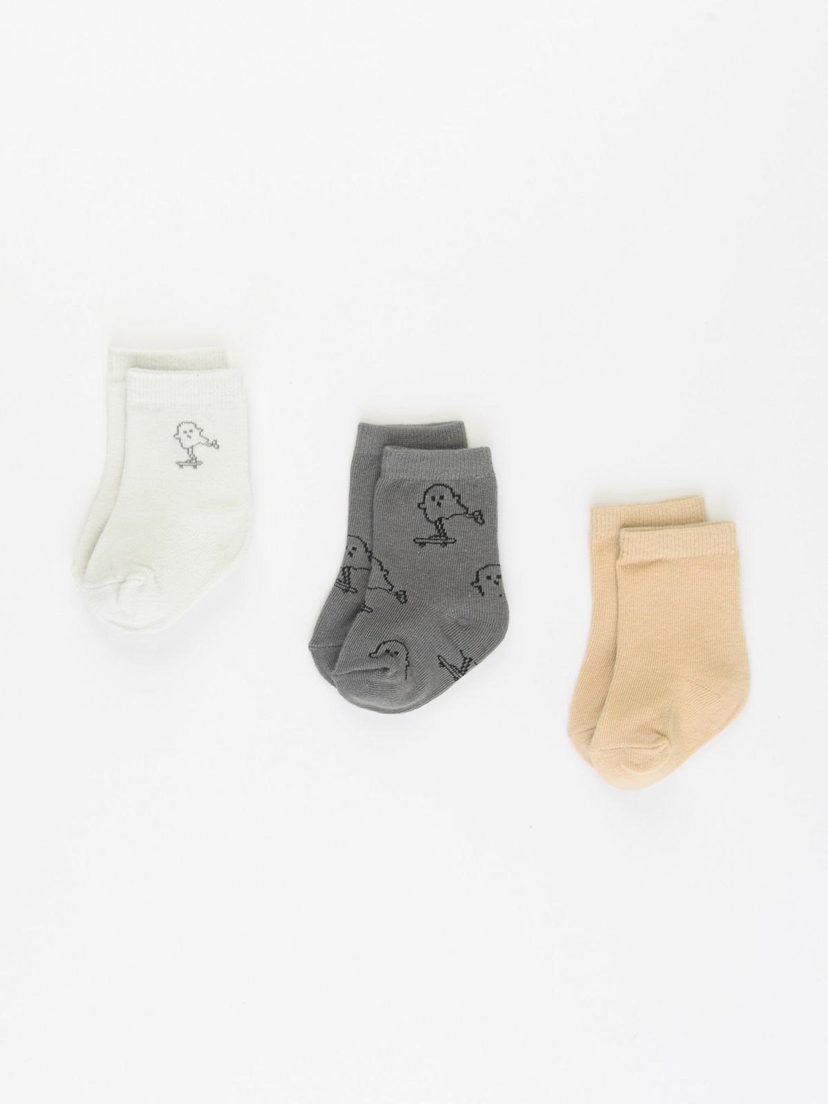  מארז 3 זוגות גרביים עם הדפס בצבעים שונים / בייבי של TERMINAL X KIDS