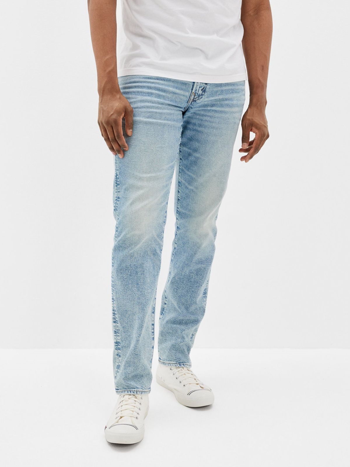  ג'ינס בגזרה ישרה של AMERICAN EAGLE