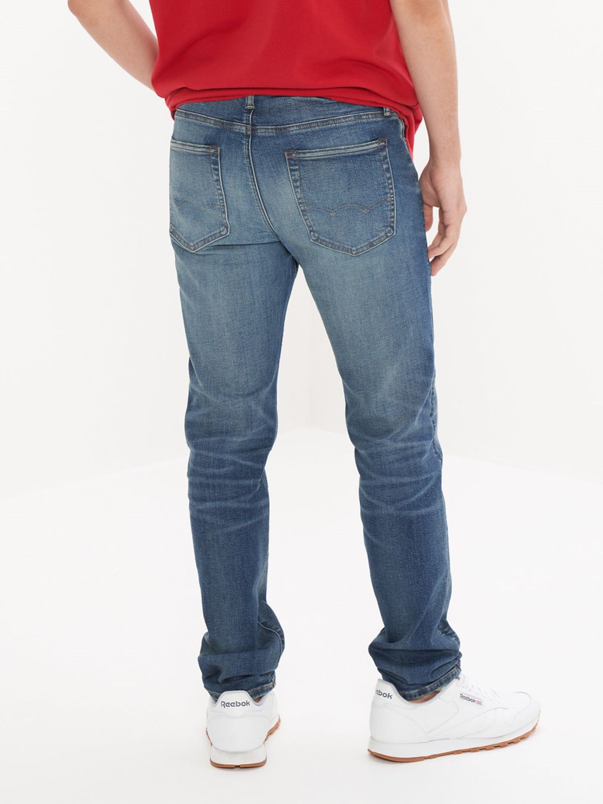  ג'ינס ארוך Medium wash של AMERICAN EAGLE