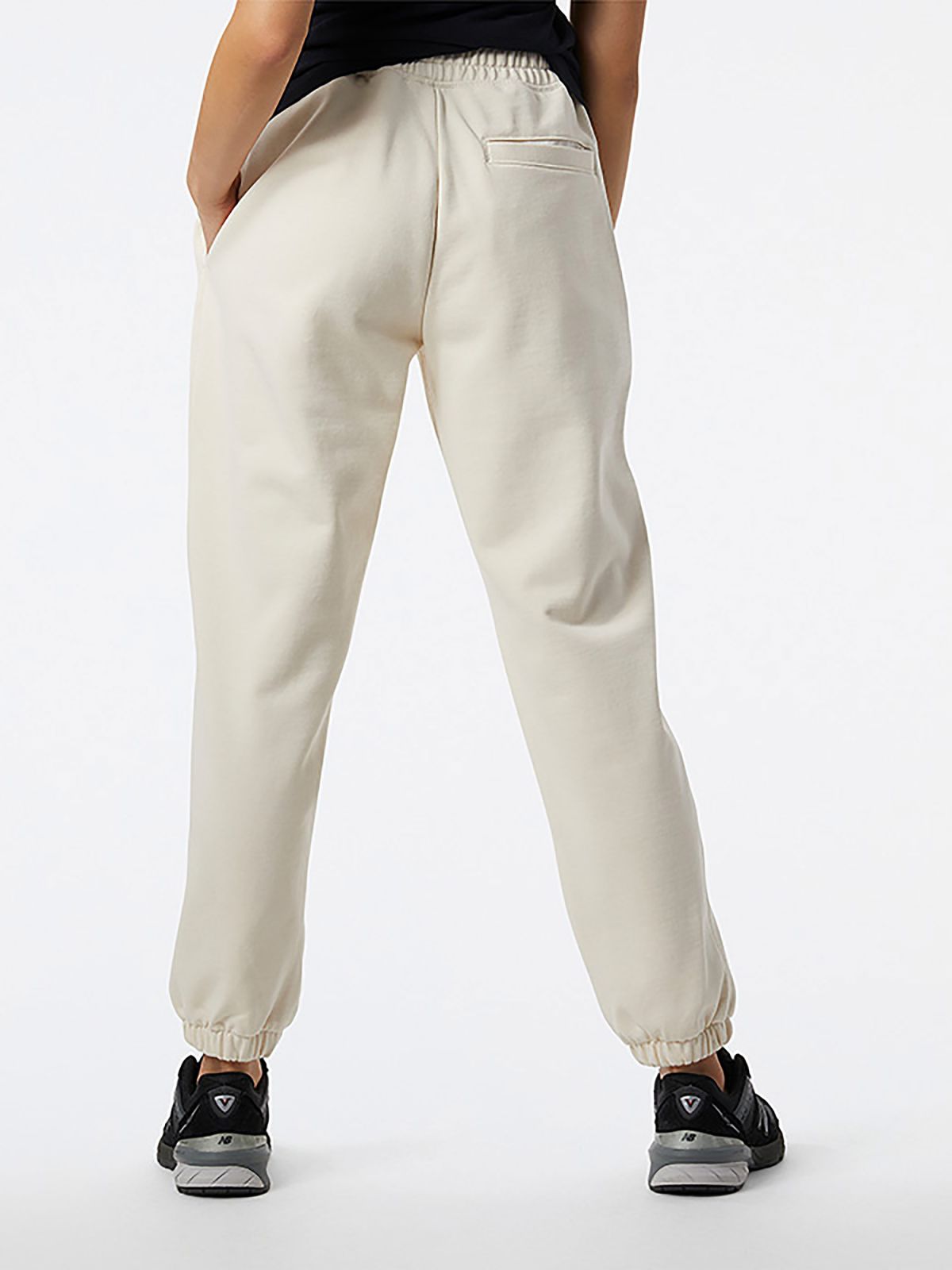  מכנסי טרנינג ארוכים עם רקמת לוגו של NEW BALANCE
