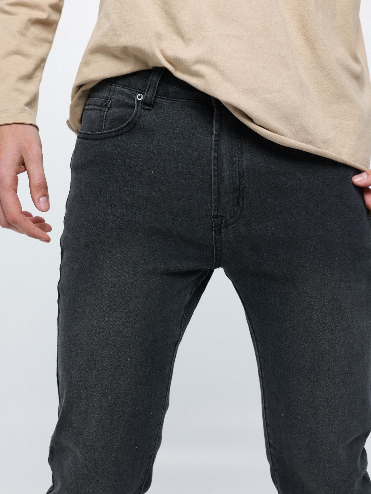  מכנסי ג'ינס ארוכים SLIM של FOX