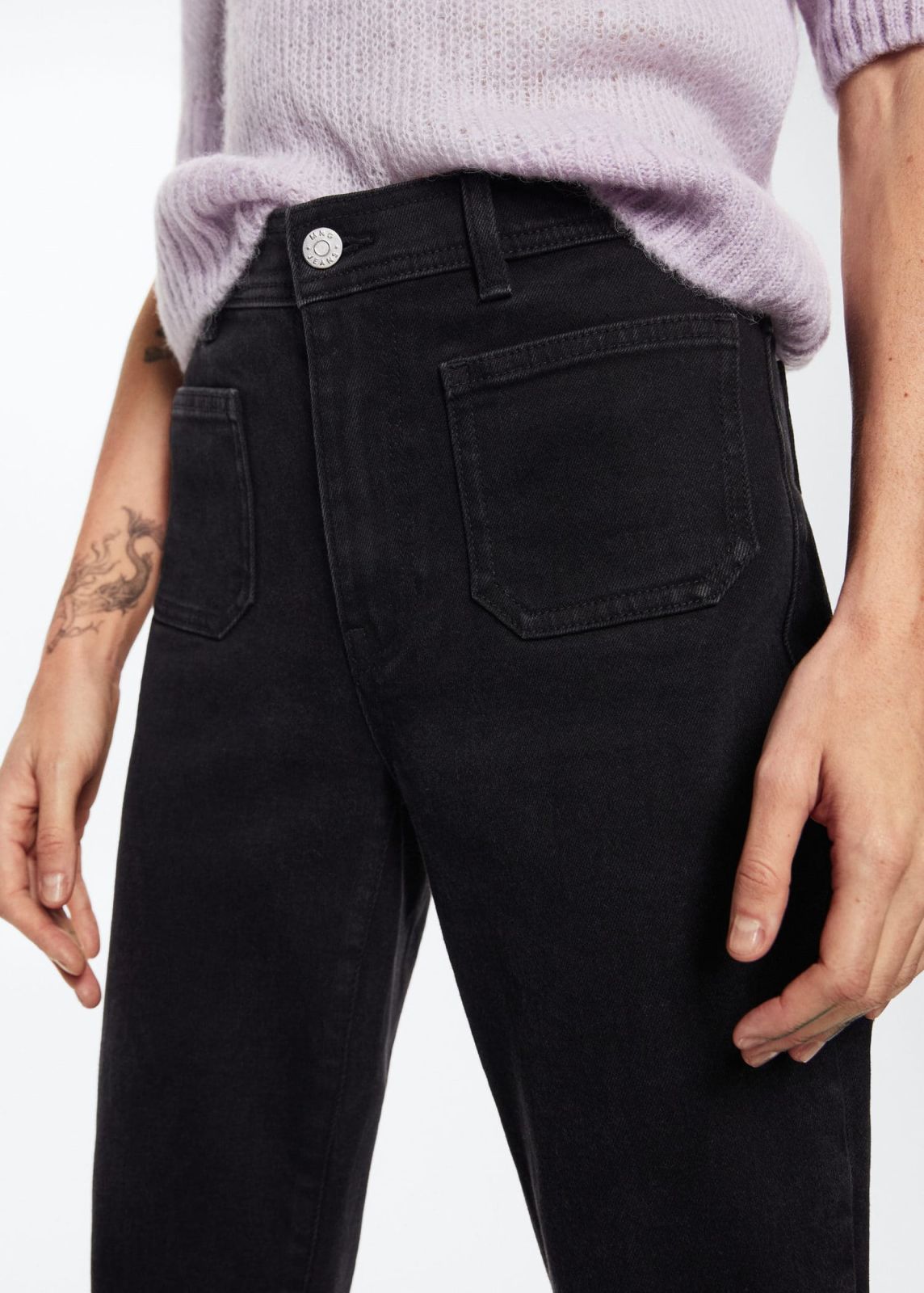  ג'ינס ארוך עם כיסים של MANGO
