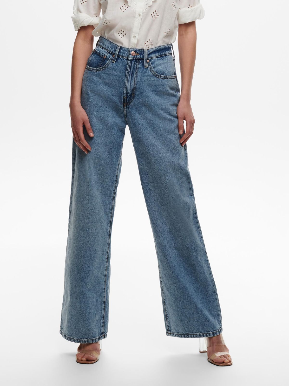  ג'ינס בגזרה רחבה של ONLY