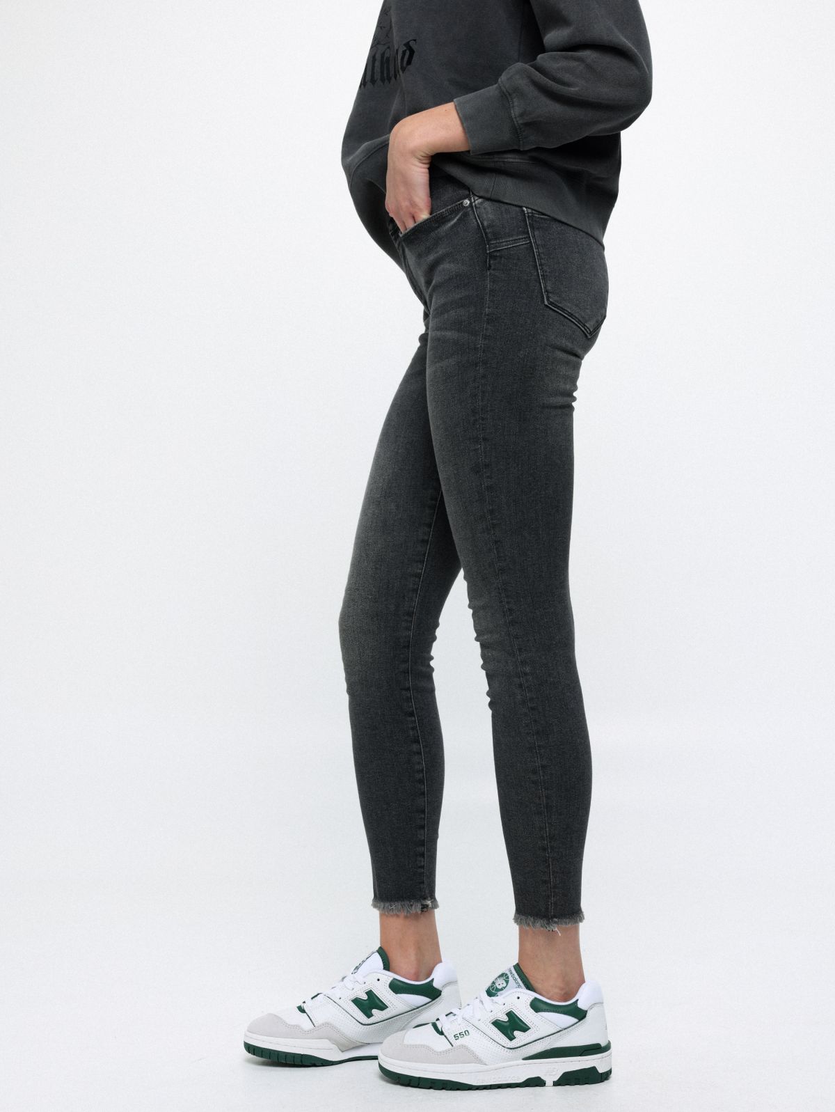  ג'ינס בגזרת סקיני עם סיומת גזורה של ALL SAINTS