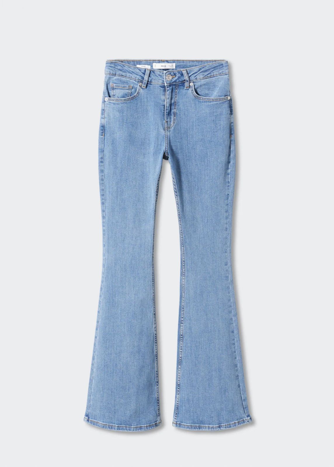  ג'ינס בגזרה מתרחבת של MANGO