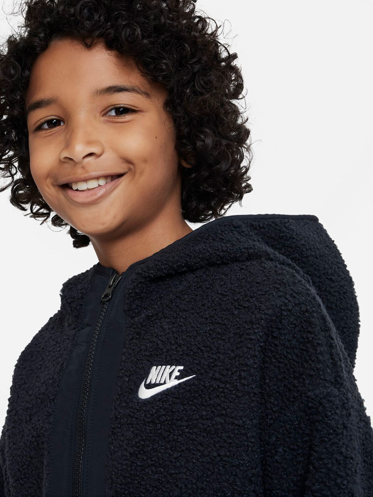  סווטשירט פרוותי Nike Sportswear Club Fleece של NIKE
