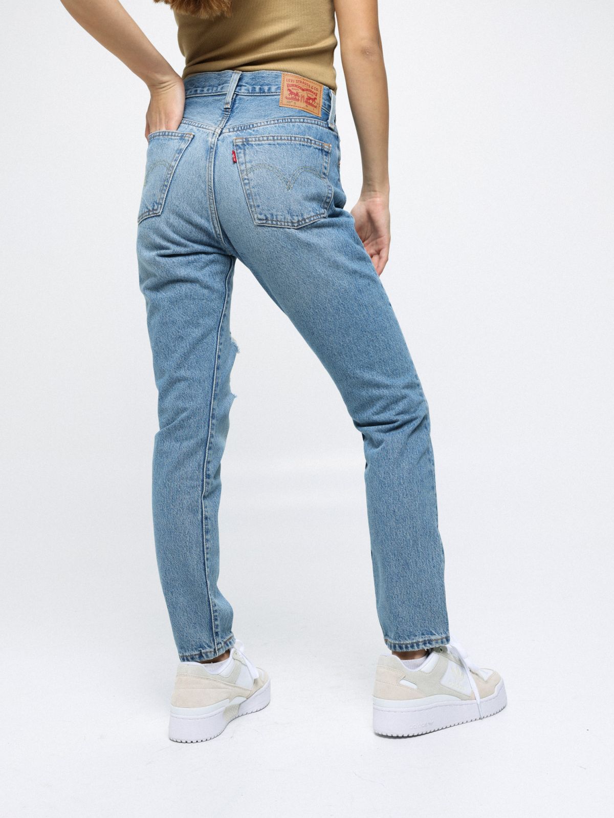  ג'ינס 501 Skinny עם קרעים של LEVIS