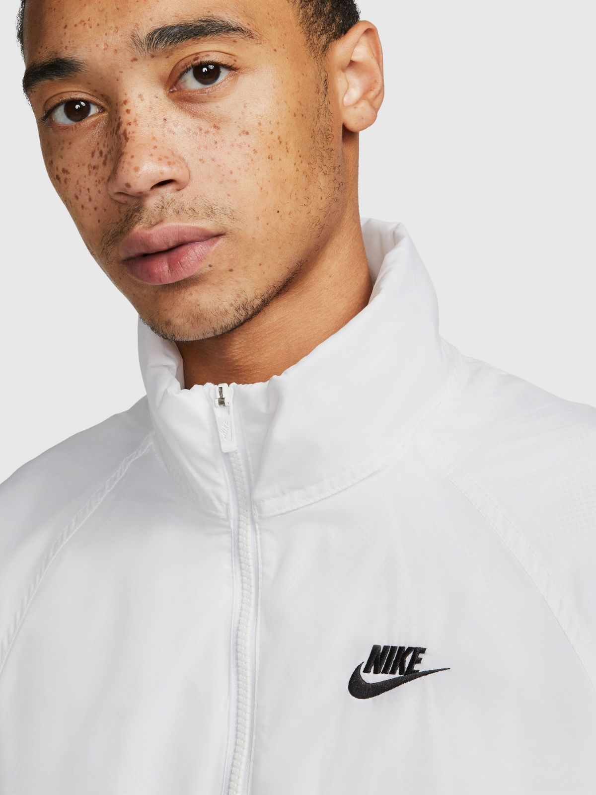  ג'קט ניילון Nike Sportswear Windrunner של NIKE