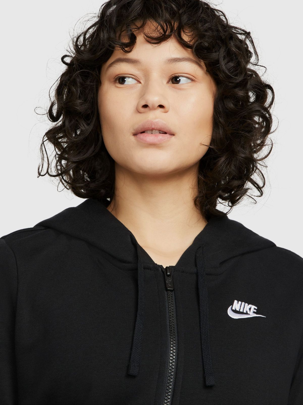  סווטשירט עם לוגו Nike Sportswear Club Fleece של NIKE