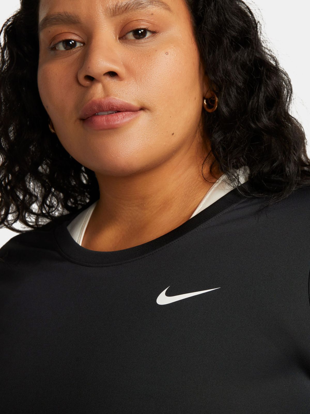  חולצת אימון Nike Dri-FIT / Plus Size של NIKE