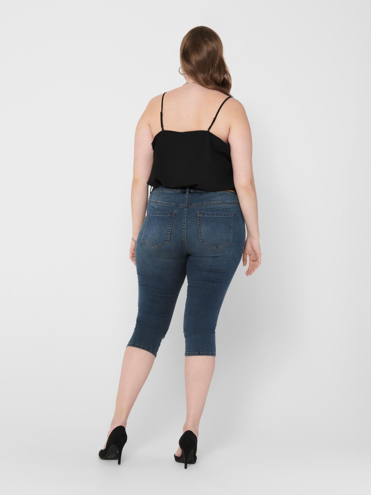  מכנסי ג'ינס סקיני 3/4 / Plus Size של ONLY