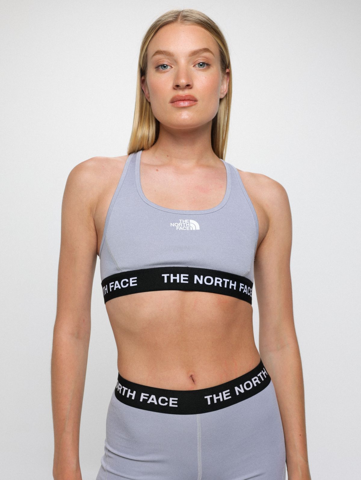  טופ אימון עם לוגו / נשים של THE NORTH FACE