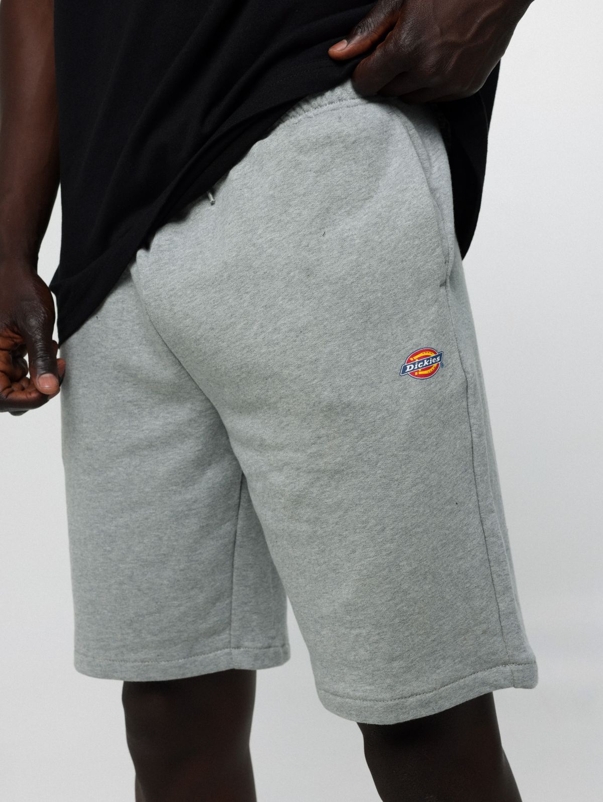  מכנסי טרנינג קצרים עם לוגו של DICKIES