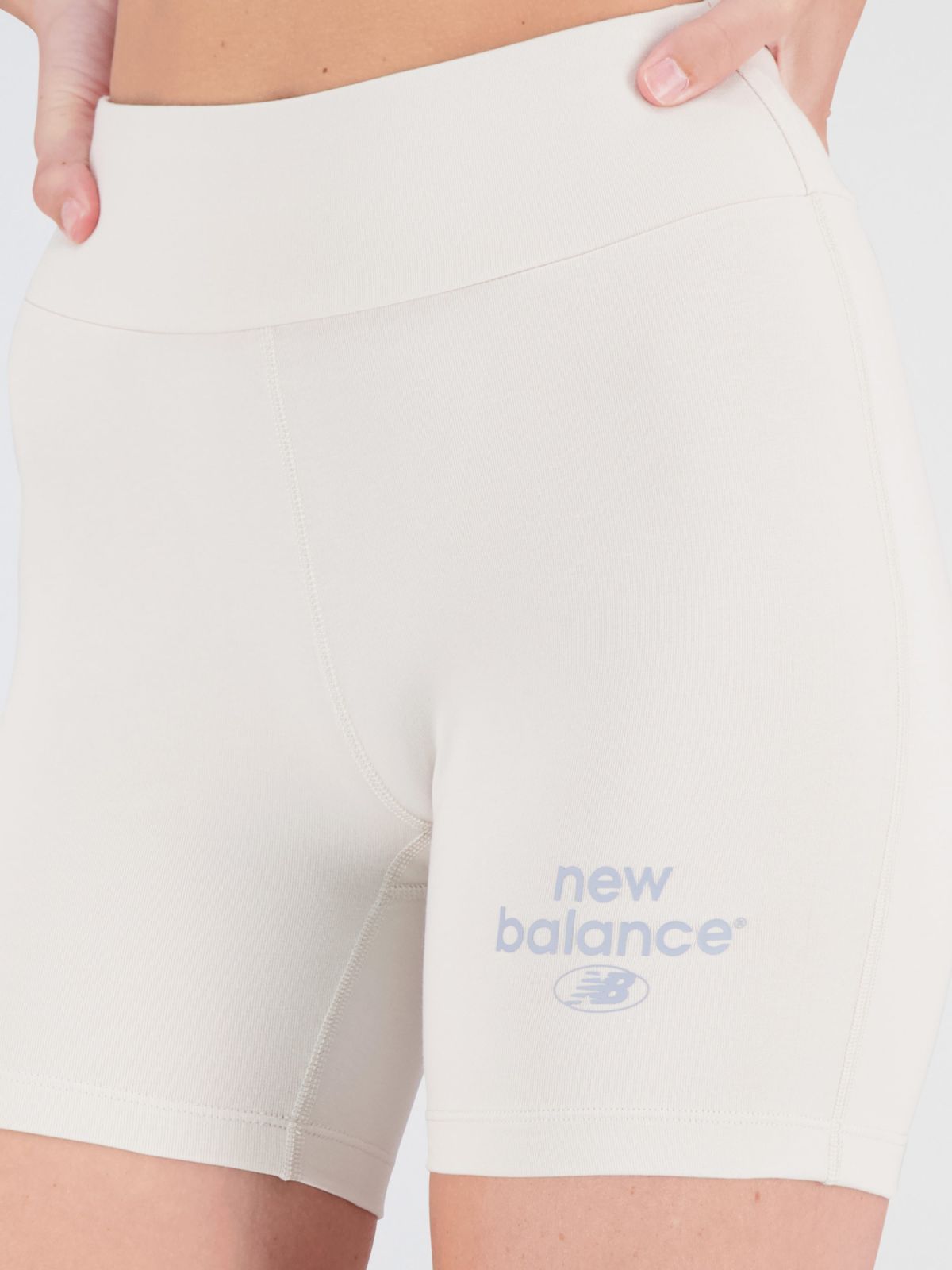  מכנסי טייץ בייקר עם לוגו של NEW BALANCE