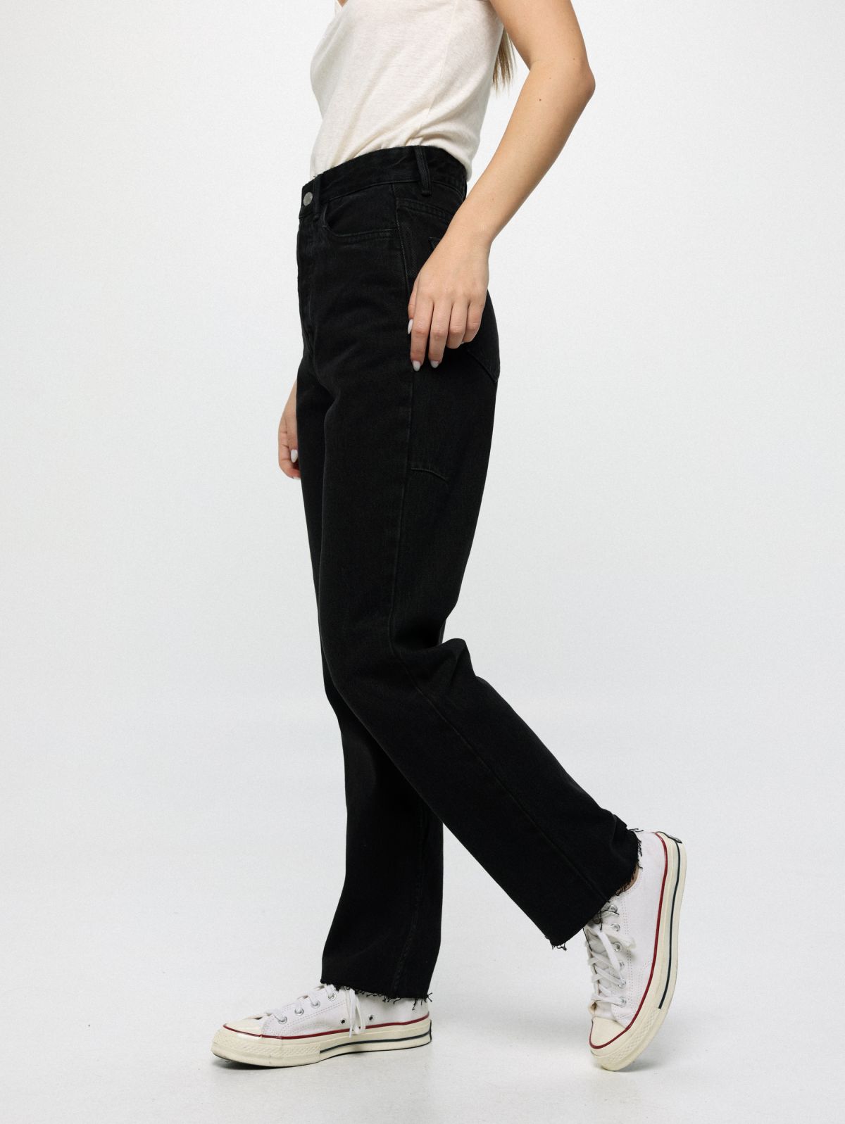  ג'ינס ארוך מתרחב עם סיומת גזורה של THRILLS