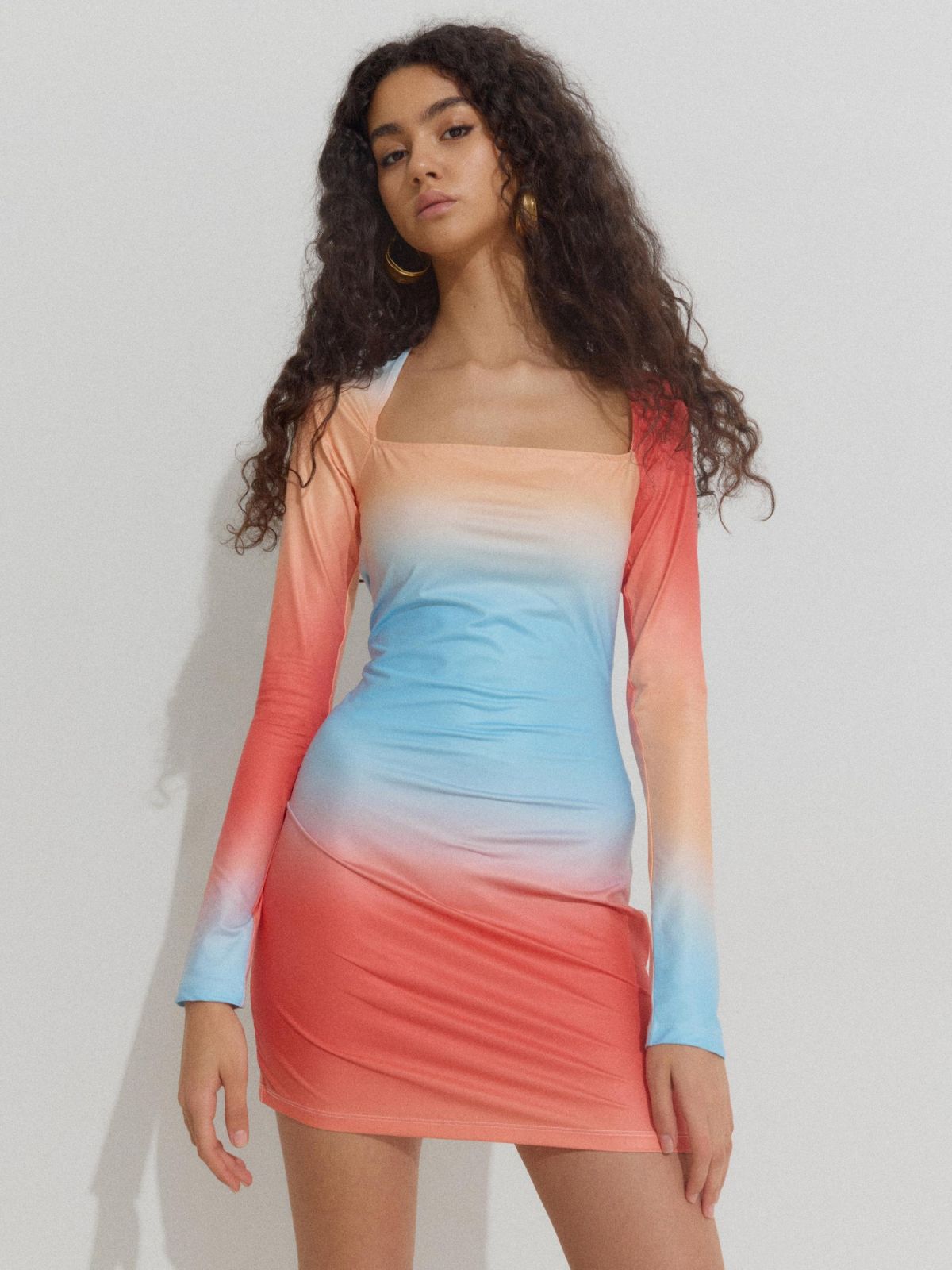  שמלת מיני בהדפס אומברה / Something New של SOMETHINGNEW