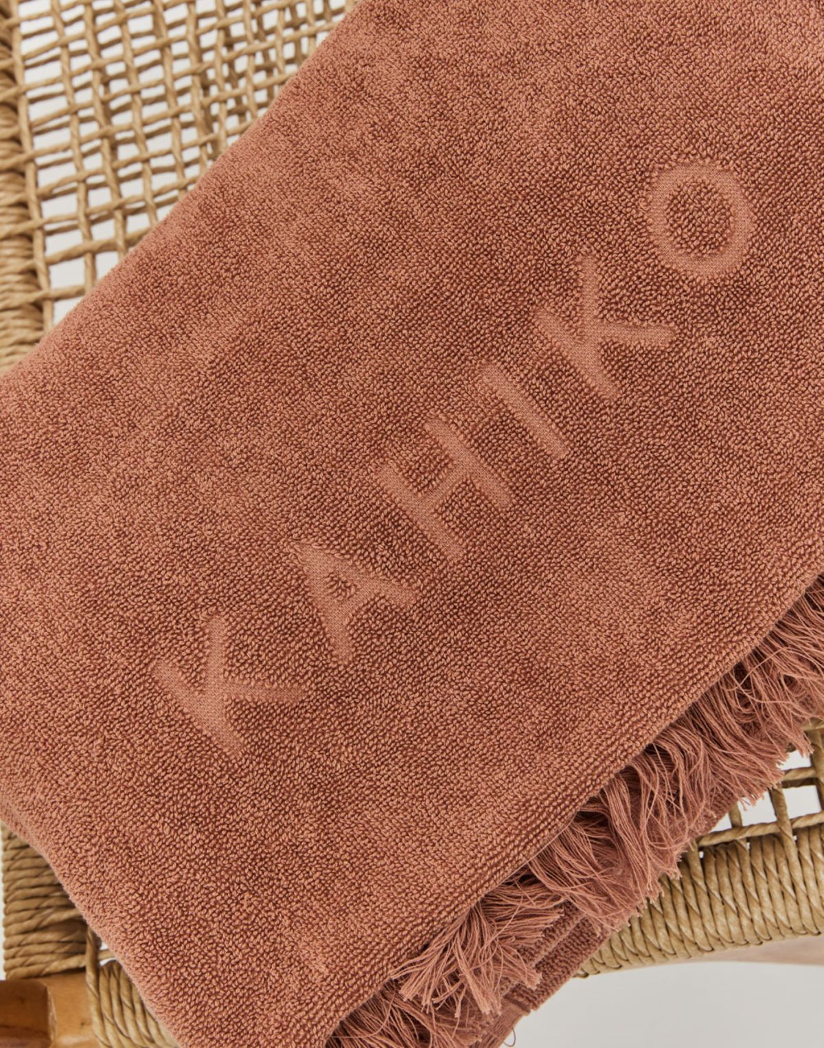  מגבת חוף פרנזים של KAHIKO