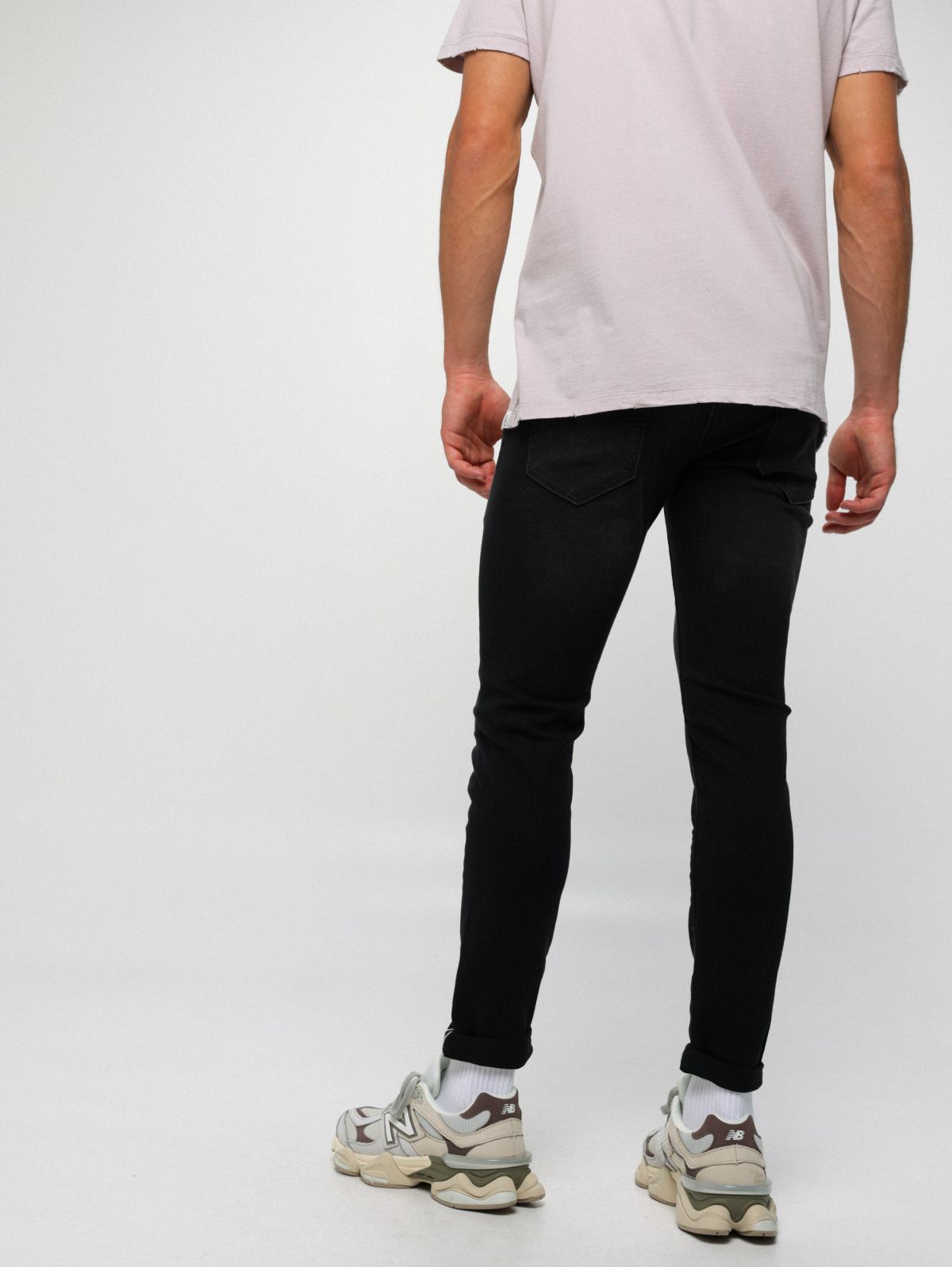  מכנסי ג'ינס ווש Skinny Taper של LEVIS