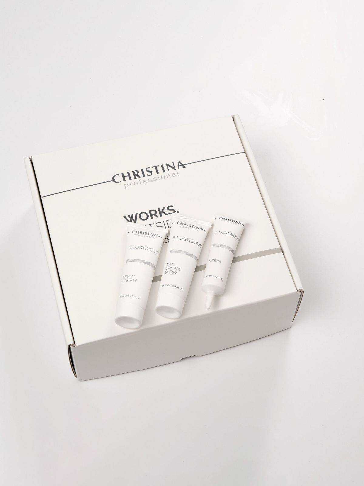  מארז לטיפול בכתמים PROFEESIONAL WHITENING BOX של CHRISTINA